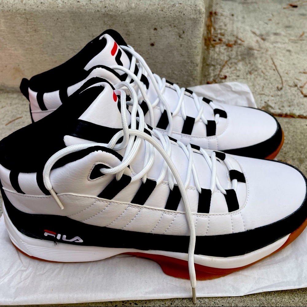 Fila brand new, perfect condition basketball shoes